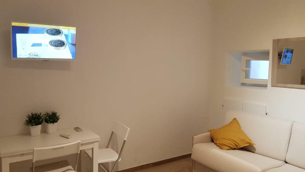 Casa Elena Διαμέρισμα Λεβάντο Εξωτερικό φωτογραφία